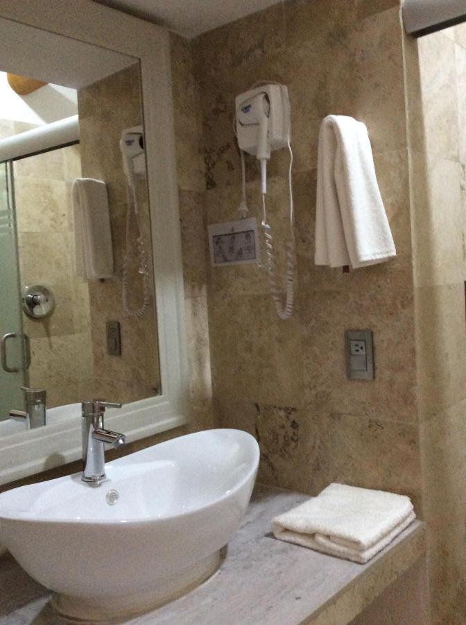 Hotel Concierge Flor Y Canto 迪坡斯特兰 外观 照片