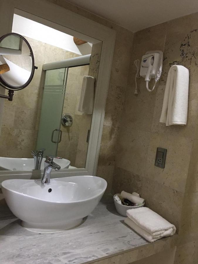 Hotel Concierge Flor Y Canto 迪坡斯特兰 外观 照片